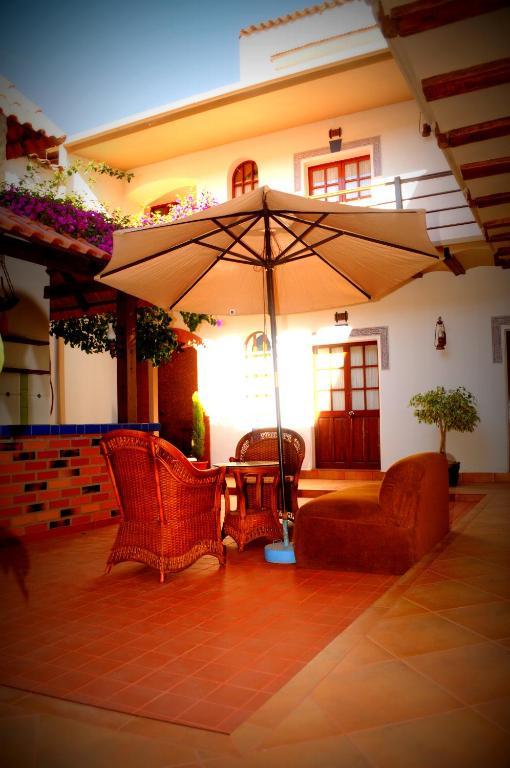 La Escondida Hostal Сукре Екстер'єр фото